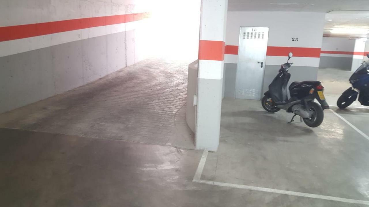 Murallas De Sevilla Apartamento Con Garaje 4 Pax Exteriör bild