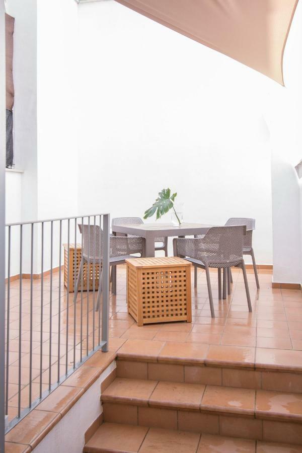 Murallas De Sevilla Apartamento Con Garaje 4 Pax Exteriör bild