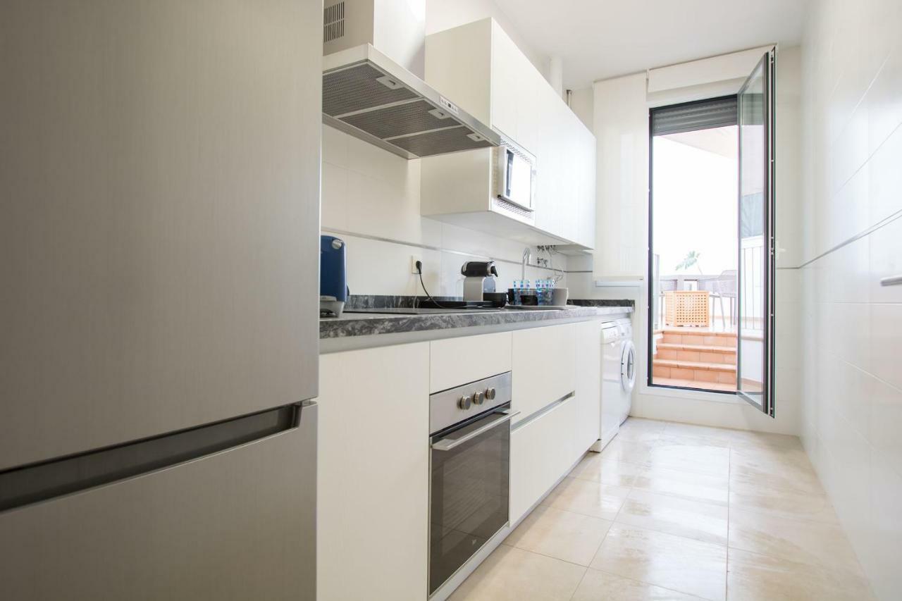 Murallas De Sevilla Apartamento Con Garaje 4 Pax Exteriör bild